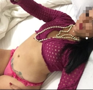 JULIA - 915732410