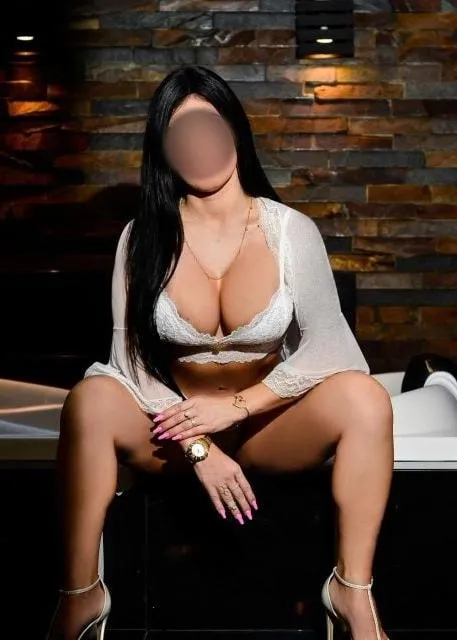 Taty Plus devoradora de homens