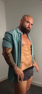 JONAS VIP - ESCORT DE LUXO