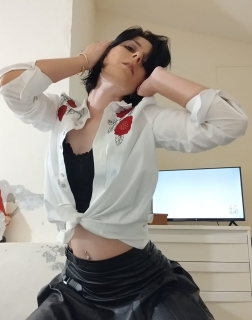 Kate – Um Convite ao Prazer com Elegância