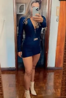 LINDA E FOGOSA 