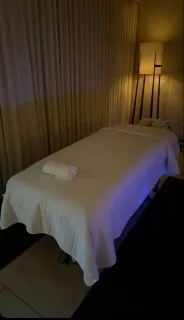 MASSAGEM TANTRICA