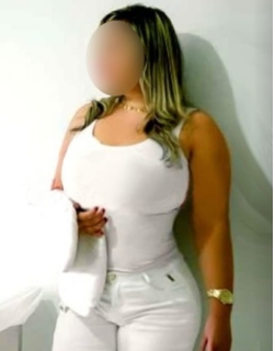 Enfermeira de folga hoje e amanhã atendo por neces