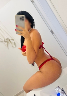 Latina gostosa do oral inesquecível 