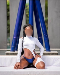 Zari morena envolvente sedutora atrevida