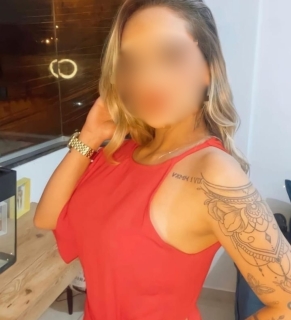 Rafaela Fiorelli loirinha simpatica sedutora